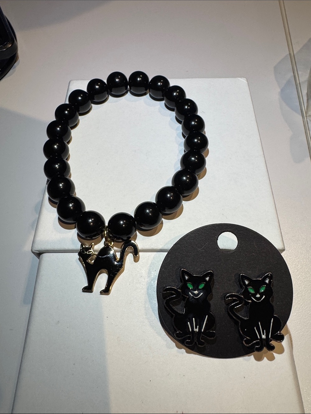 Black Cat Charm Beaded Bracelet and Stud Earrings Set
